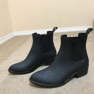 Jeffrey Campbell Stormy Rain Boots Size 10